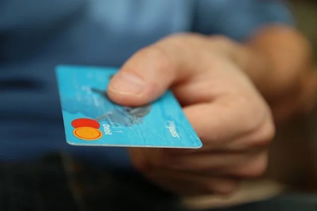 ¿Prohibición de las tarjetas de crédito? ¿Prohibición de las tarjetas de crédito?